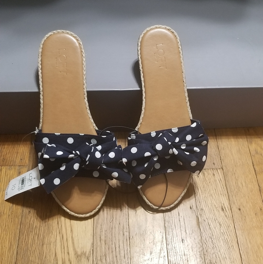NWT Dotted Bow Sandals (Slip-on Slides)